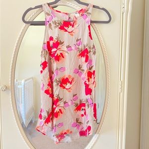 Old Navy floral sleeveless top, size M